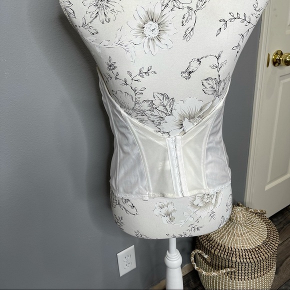 Vintage Va Bien Satin Corset White Lace Accent With Removable Cup Hook Eye 38D - Picture 2 of 4
